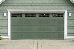 Expert Garage Doors  Chicago, IL 773-948-4536 - residential-side